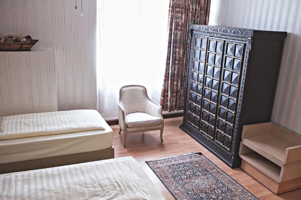 Loewen Hotel Offenbach am Main Værelse billede