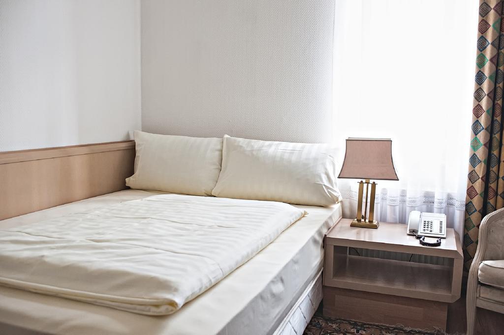 Loewen Hotel Offenbach am Main Værelse billede